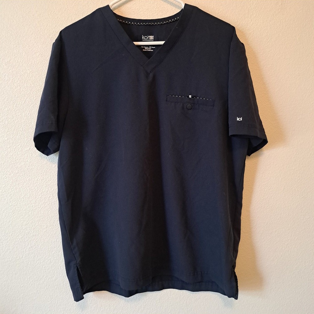 Koi Next Gen Navy Blue V-Neck Scrub Top Medium Short Sleeve Pocket